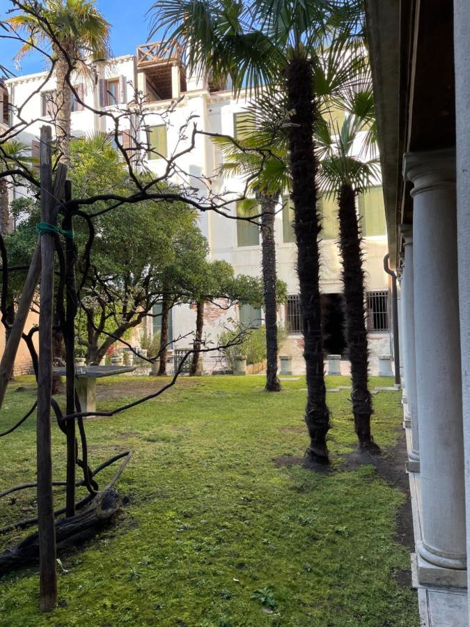 Apartment Sweet Autumn In Biennale Garden Flat Venedig