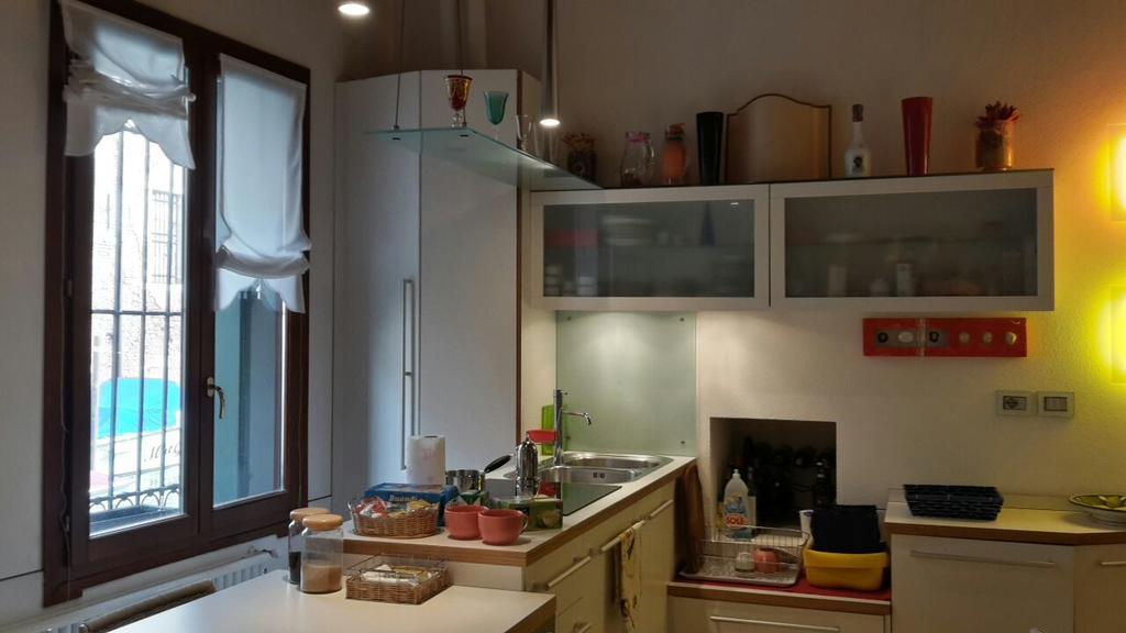 Sweet Autumn In Biennale Garden Flat Apartment