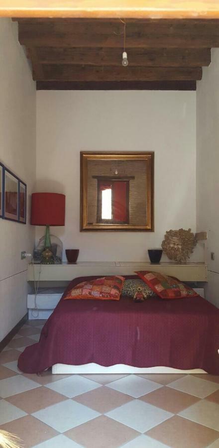 Sweet Autumn In Biennale Garden Flat Apartment Venedig